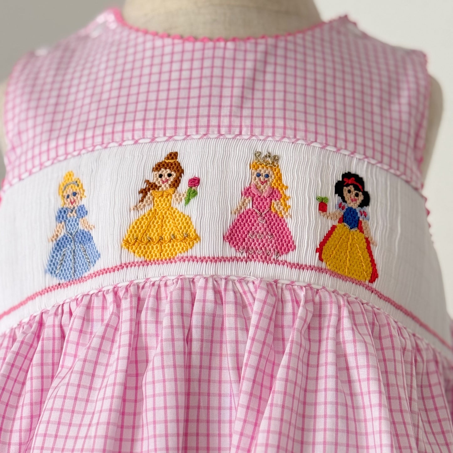 Vestido smock princesas