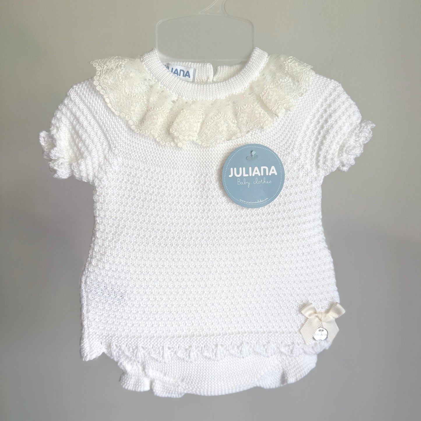 Set Oriana