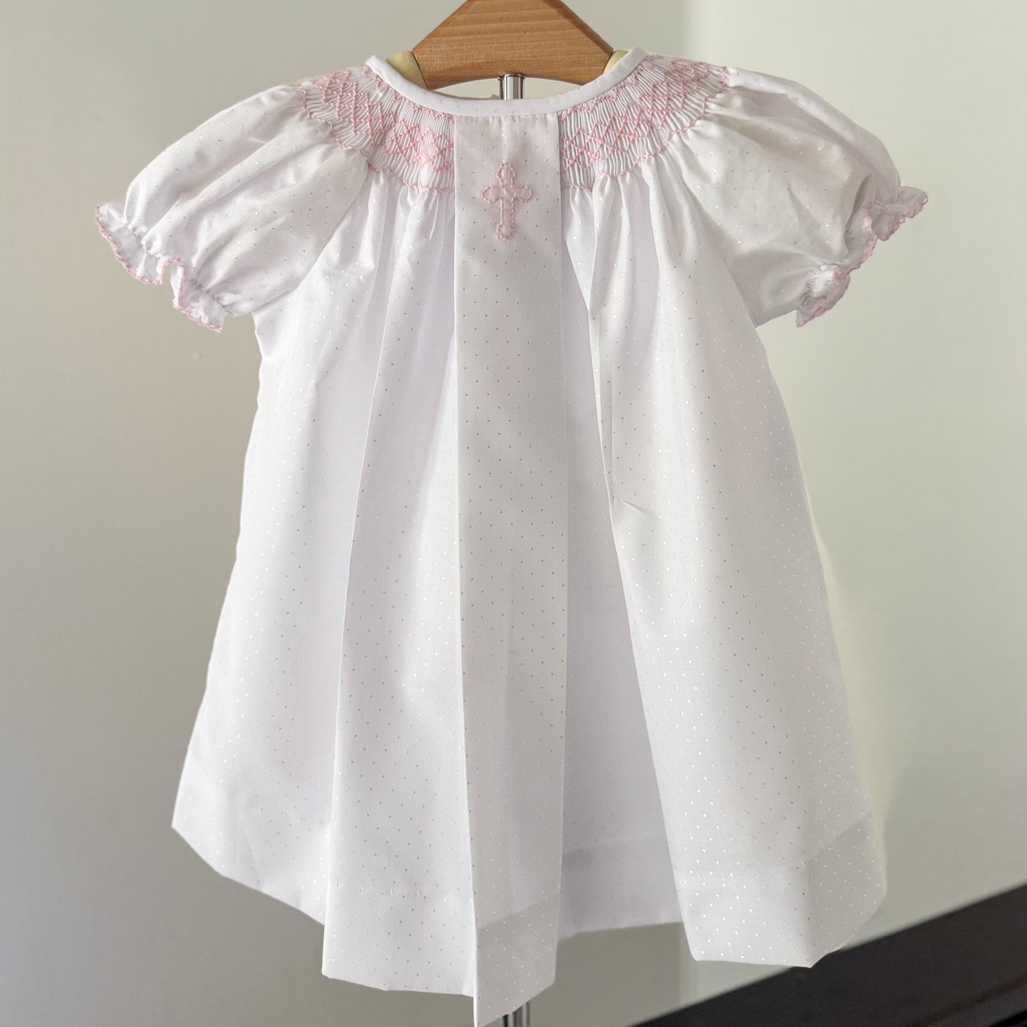 Vestido cruz bordada