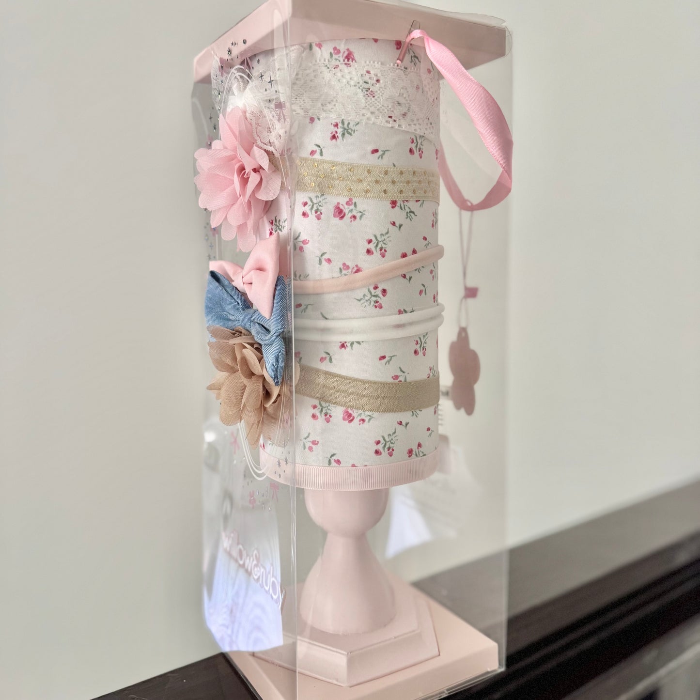 Headband stand