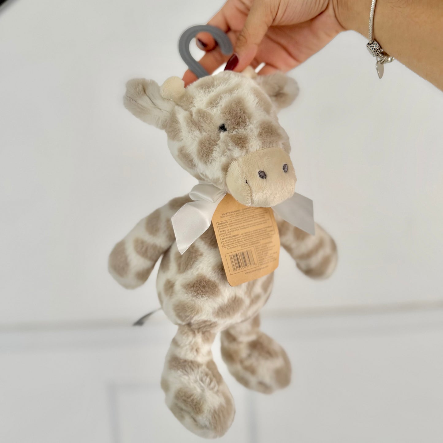 Peluche de jirafa con gancho