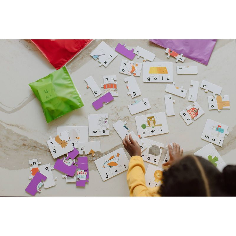 Learning Puzzles Self-correcting