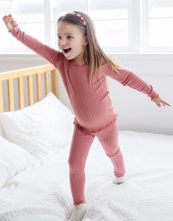 Pijama modal