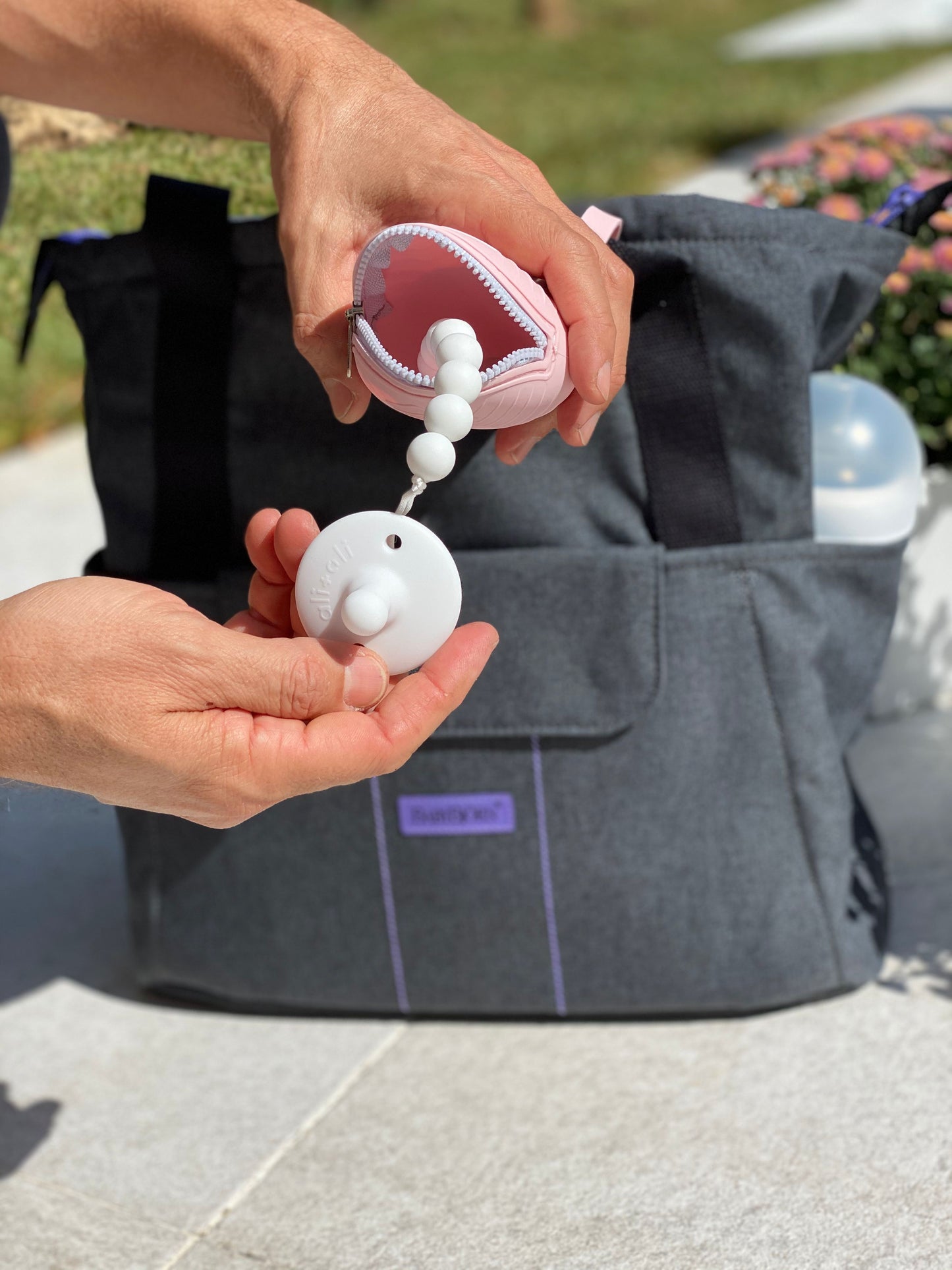 Pacifier holder case
