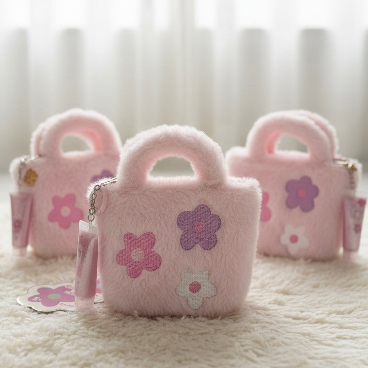 Cartera con lipgloss