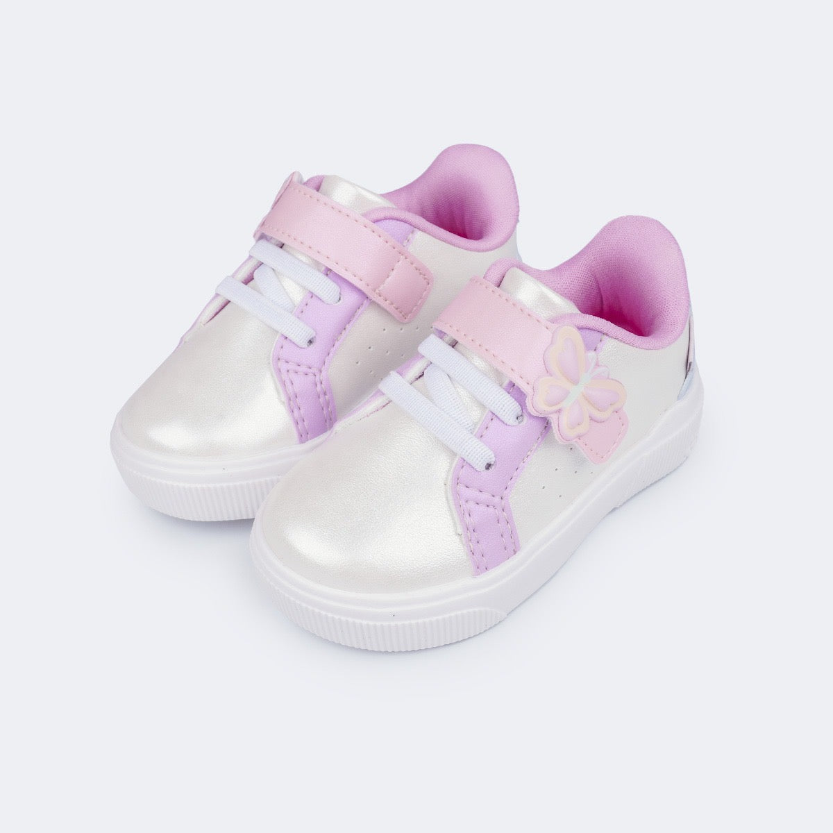 Tenis
