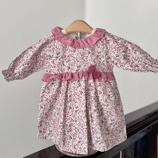 Vestido pompones