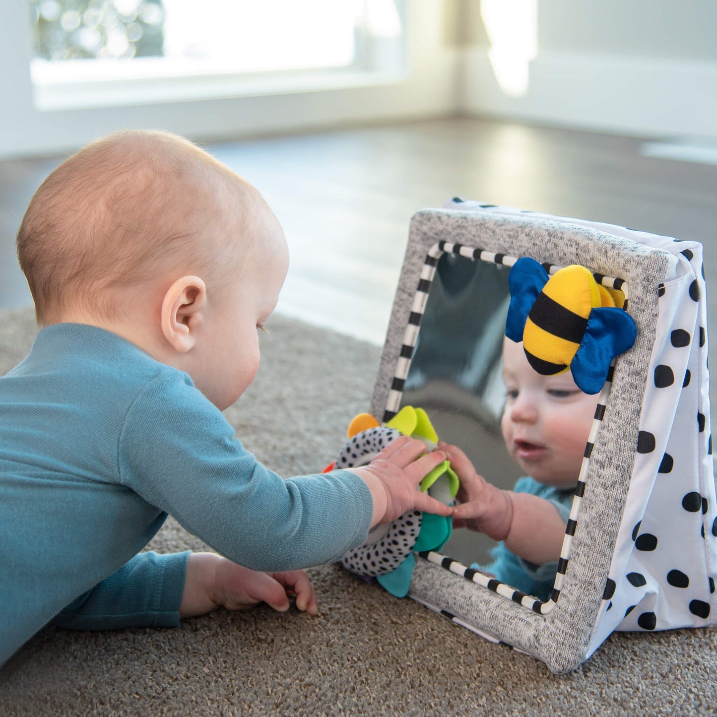 Tummy time floor mirror