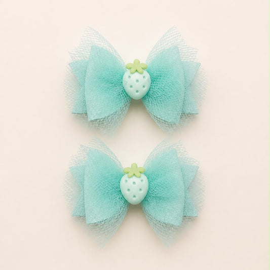 clips strawberry