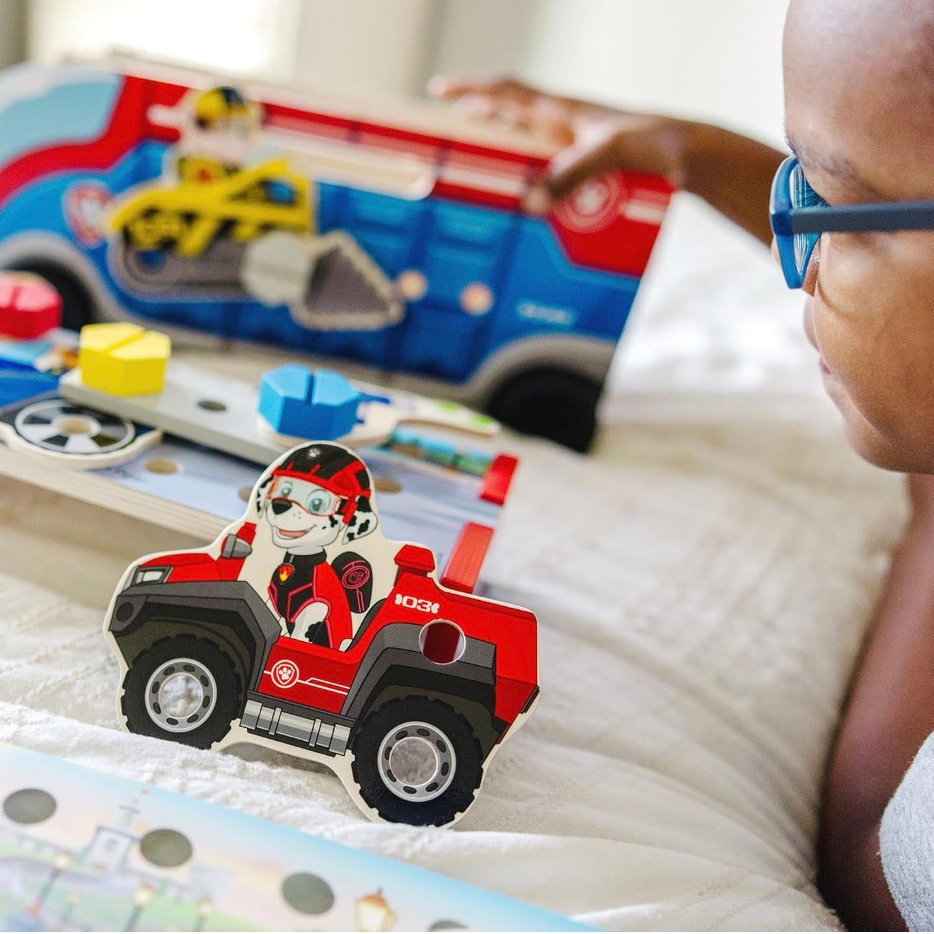 Combinar y construir paw patrol de madera
