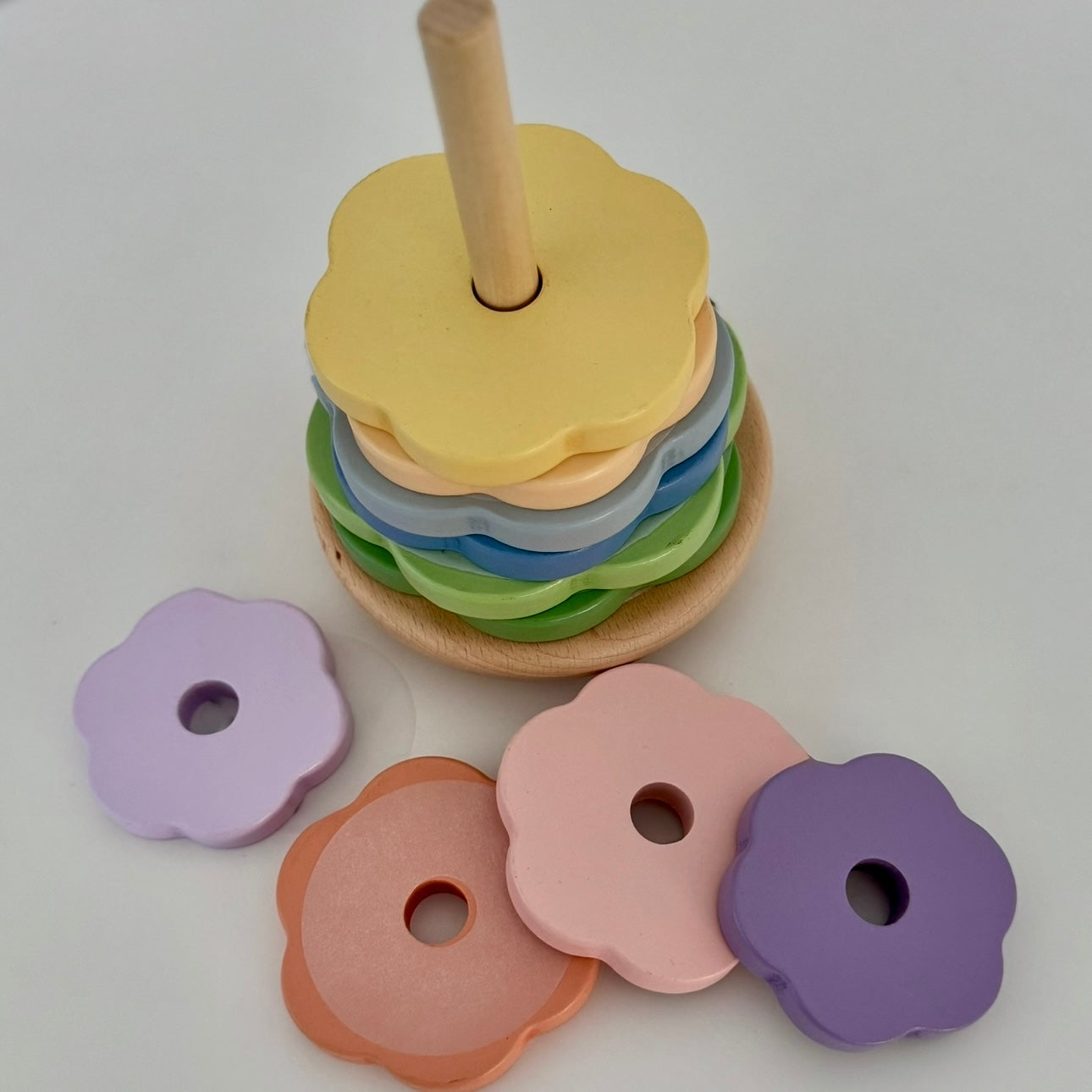 Rainbow flower stacker