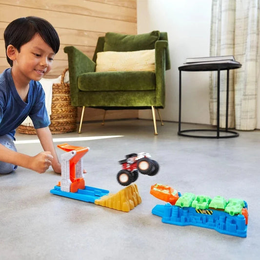 Hot wheels - launch and bash